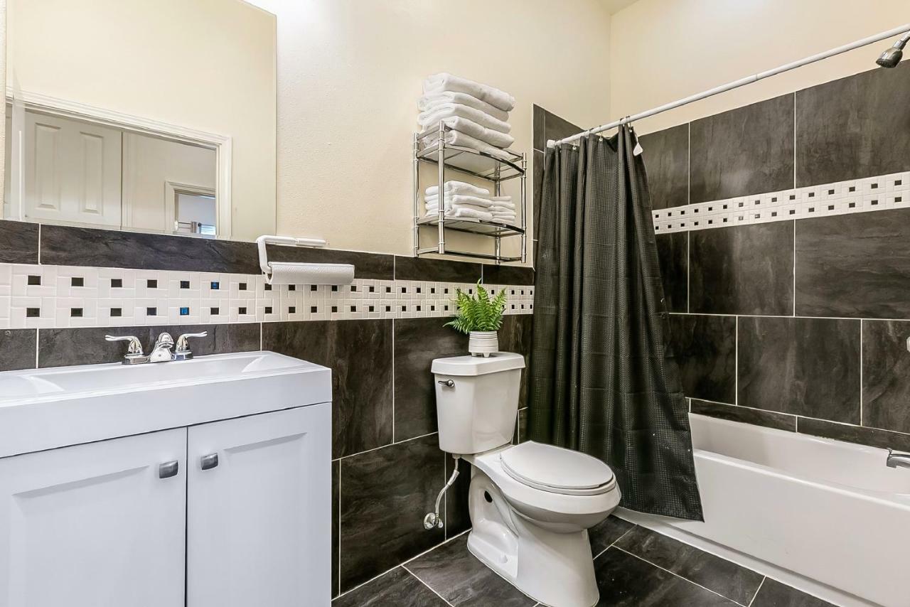 Spacious 3BR/2.5BATH Condo in Great location New Orleans Esterno foto